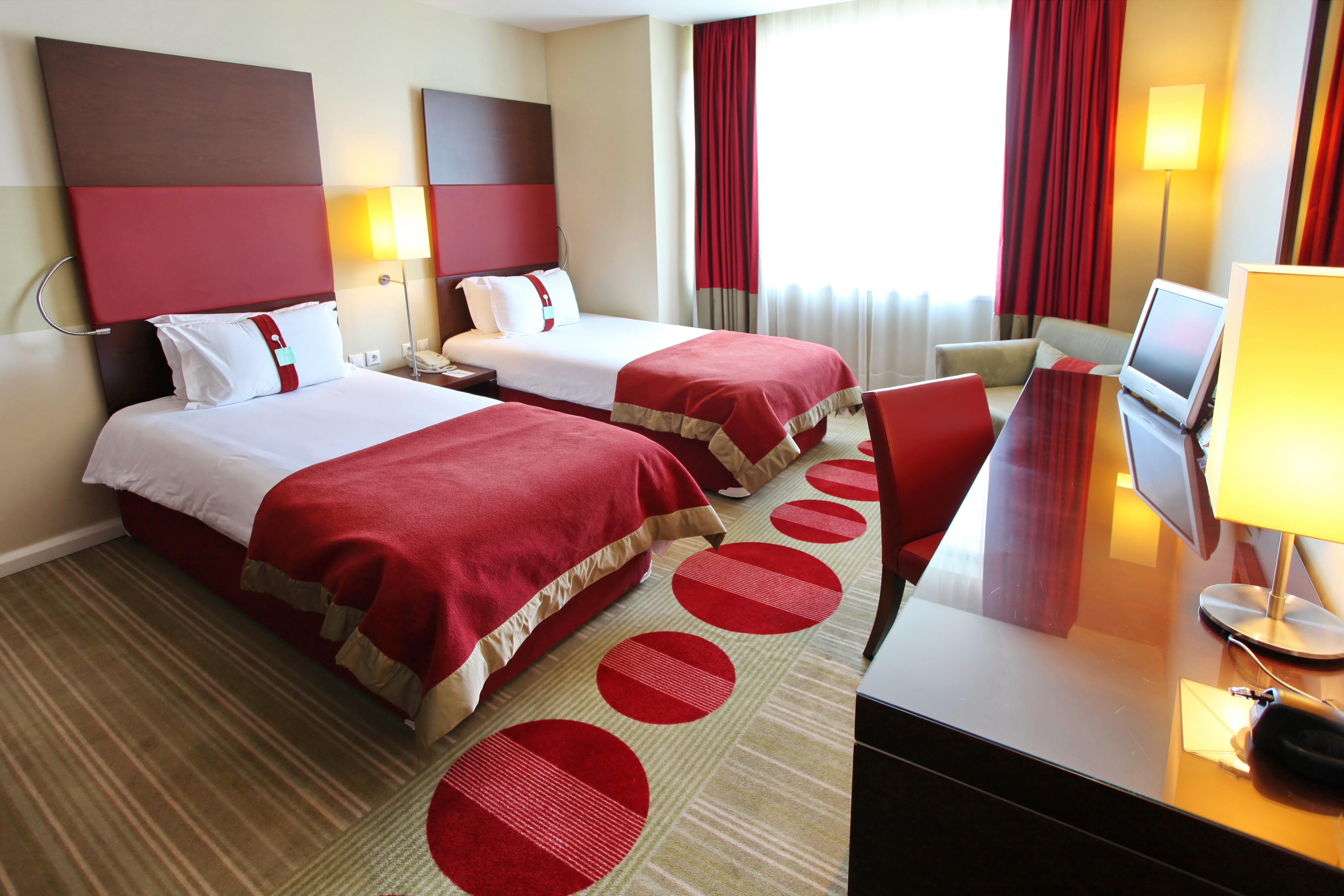 Crowne Plaza Sofia By Ihg — Photos 1